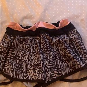 Zebra pattern iviva shorts